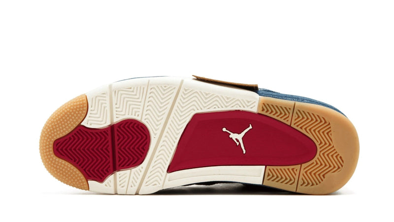 Air Jordan 4 Retro NRG Levi's