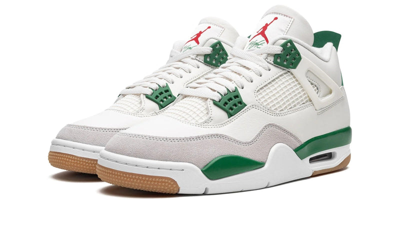 Air Jordan 4 Retro SB Pine Green